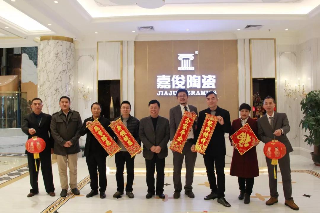 1534920383520080.jpg 1534920383520080.jpg