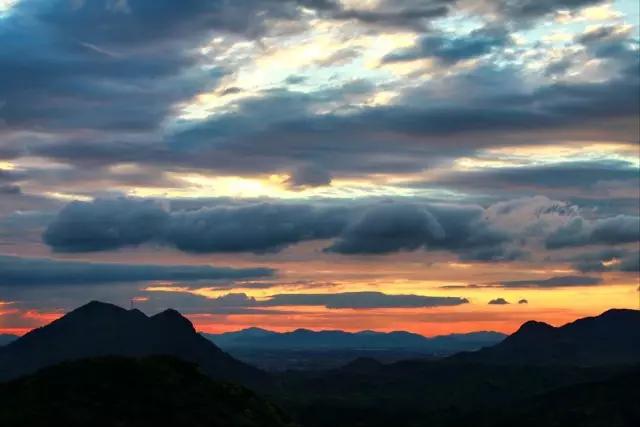 1534927039774902.jpg 1534927039774902.jpg